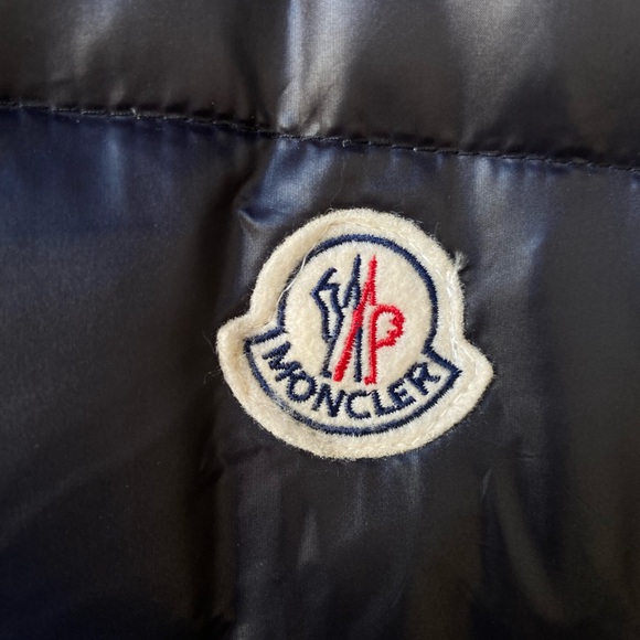 Moncler “GUI” Down Vest - Picture 11 of 12